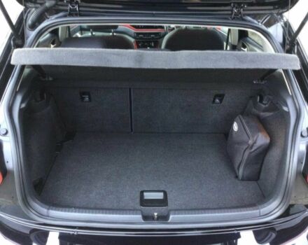 Черный Фольксваген Поло, объемом двигателя 1 л и пробегом 31 тыс. км за 7500 $, фото 10 на Automoto.ua