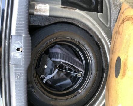 Черный Фольксваген Поло, объемом двигателя 1.4 л и пробегом 260 тыс. км за 3850 $, фото 14 на Automoto.ua