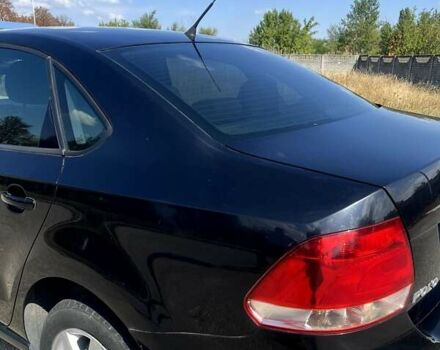 Черный Фольксваген Поло, объемом двигателя 1.6 л и пробегом 200 тыс. км за 7500 $, фото 10 на Automoto.ua