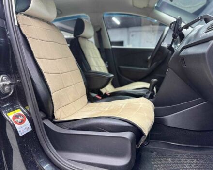 Черный Фольксваген Поло, объемом двигателя 1.6 л и пробегом 226 тыс. км за 7500 $, фото 14 на Automoto.ua