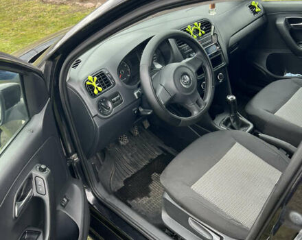 Черный Фольксваген Поло, объемом двигателя 1.6 л и пробегом 198 тыс. км за 6500 $, фото 20 на Automoto.ua