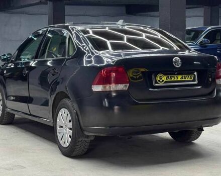 Черный Фольксваген Поло, объемом двигателя 1.6 л и пробегом 226 тыс. км за 7500 $, фото 3 на Automoto.ua