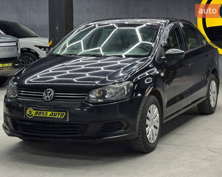 Черный Фольксваген Поло, объемом двигателя 1.6 л и пробегом 226 тыс. км за 7500 $, фото 2 на Automoto.ua