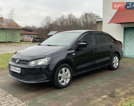 Черный Фольксваген Поло, объемом двигателя 1.6 л и пробегом 275 тыс. км за 5900 $, фото 4 на Automoto.ua