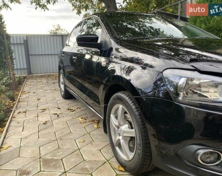 Черный Фольксваген Поло, объемом двигателя 1.6 л и пробегом 70 тыс. км за 8300 $, фото 14 на Automoto.ua