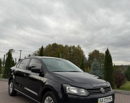 Черный Фольксваген Поло, объемом двигателя 1.6 л и пробегом 180 тыс. км за 5400 $, фото 1 на Automoto.ua