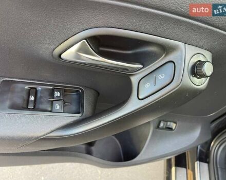 Чорний Фольксваген Поло, об'ємом двигуна 1.6 л та пробігом 184 тис. км за 6700 $, фото 45 на Automoto.ua