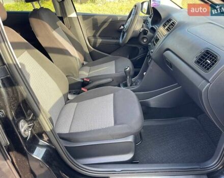 Чорний Фольксваген Поло, об'ємом двигуна 1.6 л та пробігом 184 тис. км за 6700 $, фото 58 на Automoto.ua