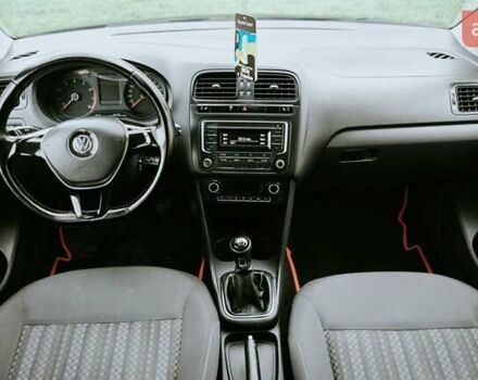 Черный Фольксваген Поло, объемом двигателя 1.4 л и пробегом 126 тыс. км за 8300 $, фото 13 на Automoto.ua