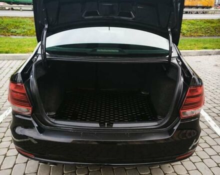 Черный Фольксваген Поло, объемом двигателя 1.4 л и пробегом 126 тыс. км за 8300 $, фото 8 на Automoto.ua