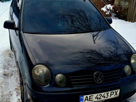 Черный Фольксваген Поло, объемом двигателя 1.2 л и пробегом 270 тыс. км за 3599 $, фото 1 на Automoto.ua