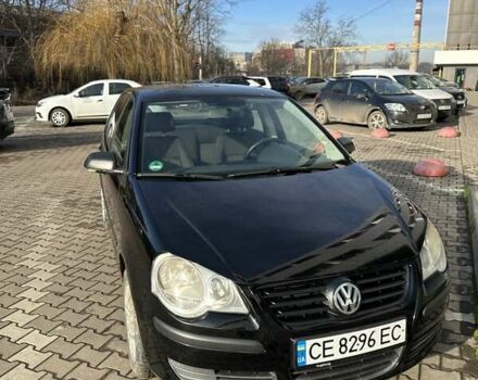 Черный Фольксваген Поло, объемом двигателя 1.2 л и пробегом 195 тыс. км за 3400 $, фото 1 на Automoto.ua