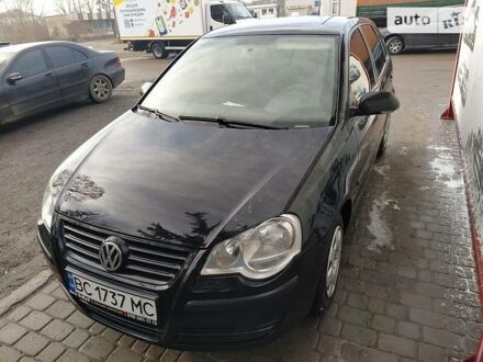 Черный Фольксваген Поло, объемом двигателя 1.2 л и пробегом 199 тыс. км за 3900 $, фото 1 на Automoto.ua