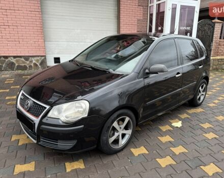 Черный Фольксваген Поло, объемом двигателя 1.4 л и пробегом 212 тыс. км за 4500 $, фото 1 на Automoto.ua