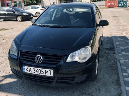 Чорний Фольксваген Поло, об'ємом двигуна 1.39 л та пробігом 250 тис. км за 4000 $, фото 1 на Automoto.ua