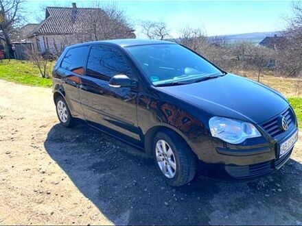 Черный Фольксваген Поло, объемом двигателя 1.2 л и пробегом 140 тыс. км за 4500 $, фото 1 на Automoto.ua
