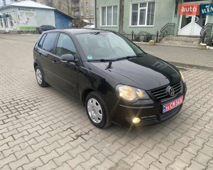 Черный Фольксваген Поло, объемом двигателя 1.6 л и пробегом 185 тыс. км за 6650 $, фото 1 на Automoto.ua