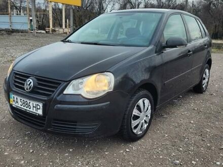 Черный Фольксваген Поло, объемом двигателя 1.4 л и пробегом 220 тыс. км за 3700 $, фото 1 на Automoto.ua