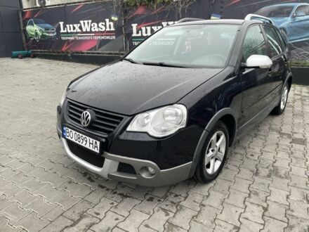 Черный Фольксваген Поло, объемом двигателя 1.4 л и пробегом 119 тыс. км за 6150 $, фото 1 на Automoto.ua