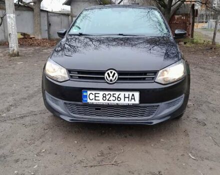 Черный Фольксваген Поло, объемом двигателя 1.2 л и пробегом 106 тыс. км за 5600 $, фото 1 на Automoto.ua