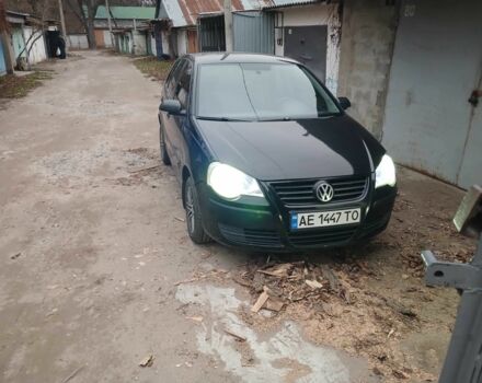 Чорний Фольксваген Поло, об'ємом двигуна 1.4 л та пробігом 180 тис. км за 4400 $, фото 1 на Automoto.ua