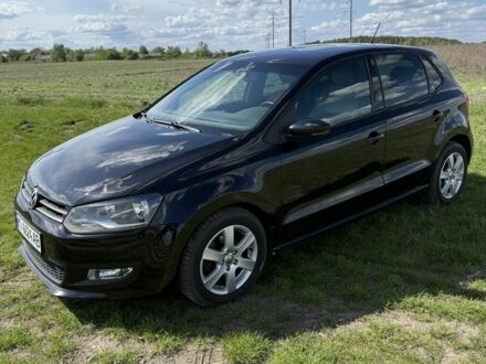Фольксваген Поло 2009 в Остер на Automoto.ua Черный Фольксваген Поло, объемом двигателя 1.6 л и пробегом 201 тыс. км за 7000 $, фото 1 на Automoto.ua