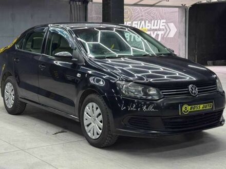 Фольксваген Поло 2011 в Черновцах на Automoto.ua Черный Фольксваген Поло, объемом двигателя 1.6 л и пробегом 226 тыс. км за 7500 $, фото 1 на Automoto.ua