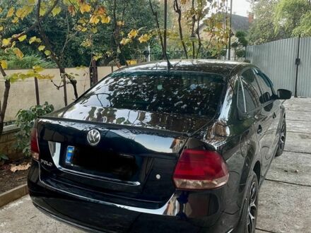 Фольксваген Поло 2011 у Ужгороді на Automoto.ua Чорний Фольксваген Поло, об'ємом двигуна 1.6 л та пробігом 138 тис. км за 7300 $, фото 1 на Automoto.ua
