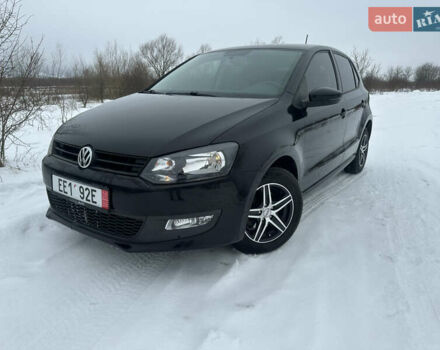 Черный Фольксваген Поло, объемом двигателя 1.2 л и пробегом 138 тыс. км за 5400 $, фото 1 на Automoto.ua