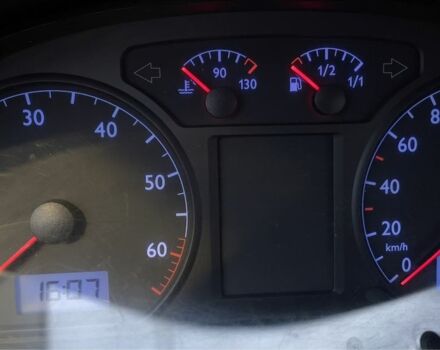 Фіолетовий Фольксваген Поло, об'ємом двигуна 1.4 л та пробігом 277 тис. км за 3300 $, фото 4 на Automoto.ua