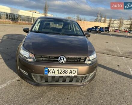 Коричневый Фольксваген Поло, объемом двигателя 1.39 л и пробегом 122 тыс. км за 9500 $, фото 1 на Automoto.ua