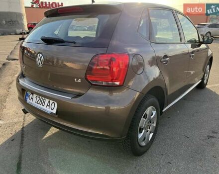 Коричневый Фольксваген Поло, объемом двигателя 1.39 л и пробегом 122 тыс. км за 9500 $, фото 6 на Automoto.ua