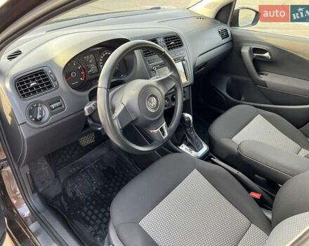 Коричневый Фольксваген Поло, объемом двигателя 1.39 л и пробегом 122 тыс. км за 9500 $, фото 11 на Automoto.ua