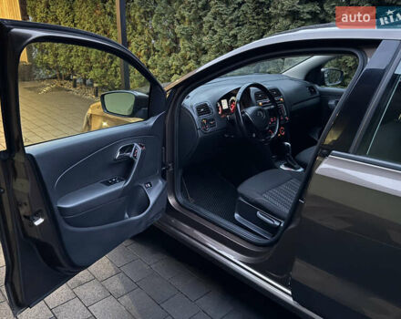 Коричневый Фольксваген Поло, объемом двигателя 1.6 л и пробегом 87 тыс. км за 11500 $, фото 15 на Automoto.ua