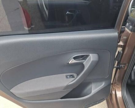 Коричневий Фольксваген Поло, об'ємом двигуна 1.39 л та пробігом 68 тис. км за 10000 $, фото 14 на Automoto.ua