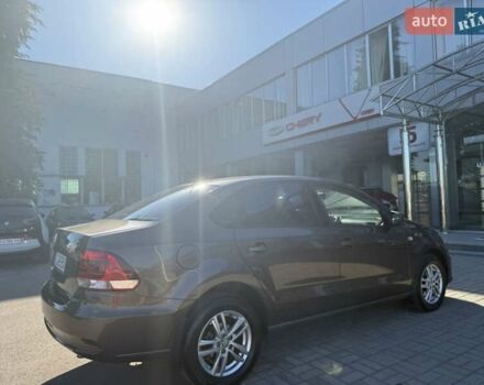 Коричневый Фольксваген Поло, объемом двигателя 1.39 л и пробегом 84 тыс. км за 10200 $, фото 3 на Automoto.ua