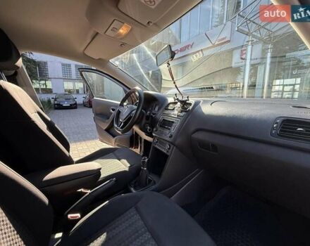 Коричневый Фольксваген Поло, объемом двигателя 1.39 л и пробегом 84 тыс. км за 10200 $, фото 16 на Automoto.ua