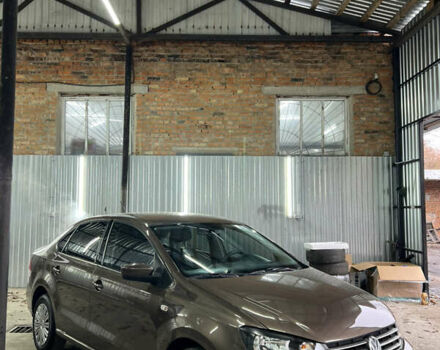 Коричневый Фольксваген Поло, объемом двигателя 1.57 л и пробегом 247 тыс. км за 8600 $, фото 1 на Automoto.ua