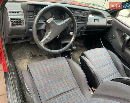 Красный Фольксваген Поло, объемом двигателя 1.1 л и пробегом 718 тыс. км за 1700 $, фото 34 на Automoto.ua