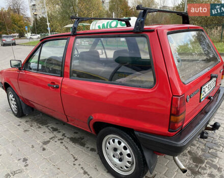 Красный Фольксваген Поло, объемом двигателя 1.1 л и пробегом 718 тыс. км за 1700 $, фото 5 на Automoto.ua