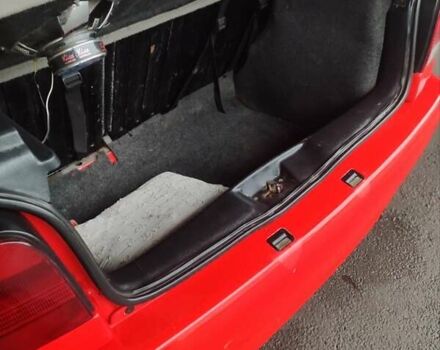 Красный Фольксваген Поло, объемом двигателя 1 л и пробегом 286 тыс. км за 1900 $, фото 13 на Automoto.ua