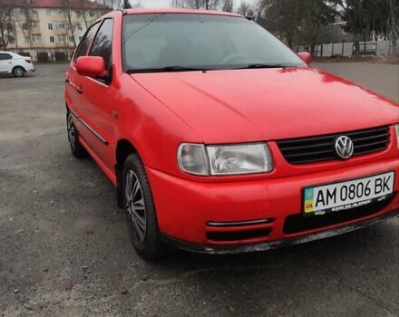 Красный Фольксваген Поло, объемом двигателя 1 л и пробегом 286 тыс. км за 1900 $, фото 8 на Automoto.ua