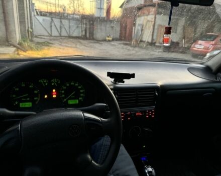 Червоний Фольксваген Поло, об'ємом двигуна 1.4 л та пробігом 266 тис. км за 1500 $, фото 7 на Automoto.ua