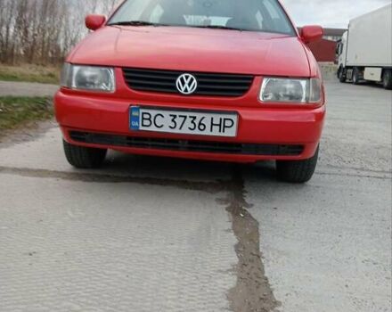 Красный Фольксваген Поло, объемом двигателя 1 л и пробегом 210 тыс. км за 2100 $, фото 7 на Automoto.ua