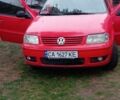 Красный Фольксваген Поло, объемом двигателя 1.4 л и пробегом 277 тыс. км за 3800 $, фото 1 на Automoto.ua