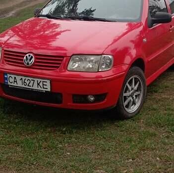 Красный Фольксваген Поло, объемом двигателя 1.4 л и пробегом 277 тыс. км за 3800 $, фото 4 на Automoto.ua