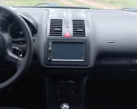 Красный Фольксваген Поло, объемом двигателя 1.4 л и пробегом 277 тыс. км за 3800 $, фото 22 на Automoto.ua