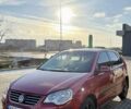 Красный Фольксваген Поло, объемом двигателя 1.4 л и пробегом 182 тыс. км за 4300 $, фото 1 на Automoto.ua