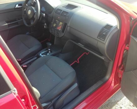 Красный Фольксваген Поло, объемом двигателя 1.4 л и пробегом 160 тыс. км за 5000 $, фото 9 на Automoto.ua