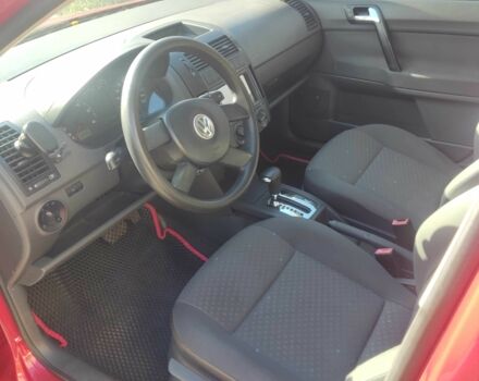 Красный Фольксваген Поло, объемом двигателя 1.4 л и пробегом 160 тыс. км за 5000 $, фото 8 на Automoto.ua